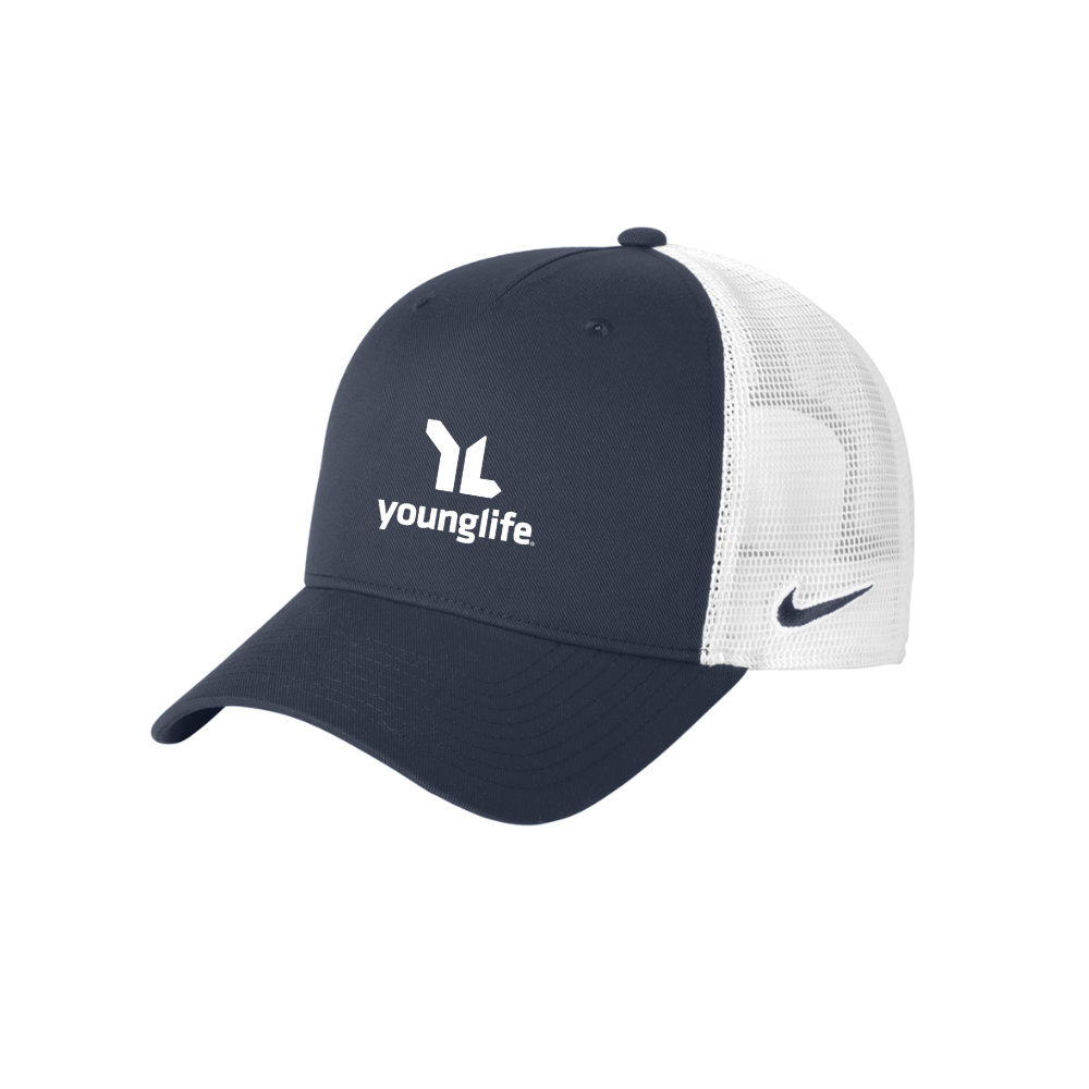 Nike Snapback Mesh Trucker Cap