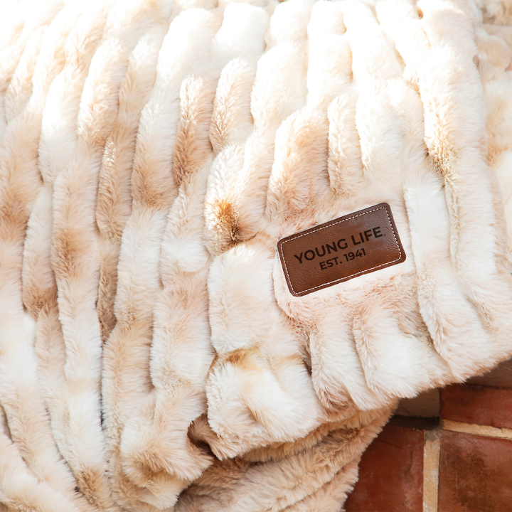 Luxury Chunky Faux Fur Blanket