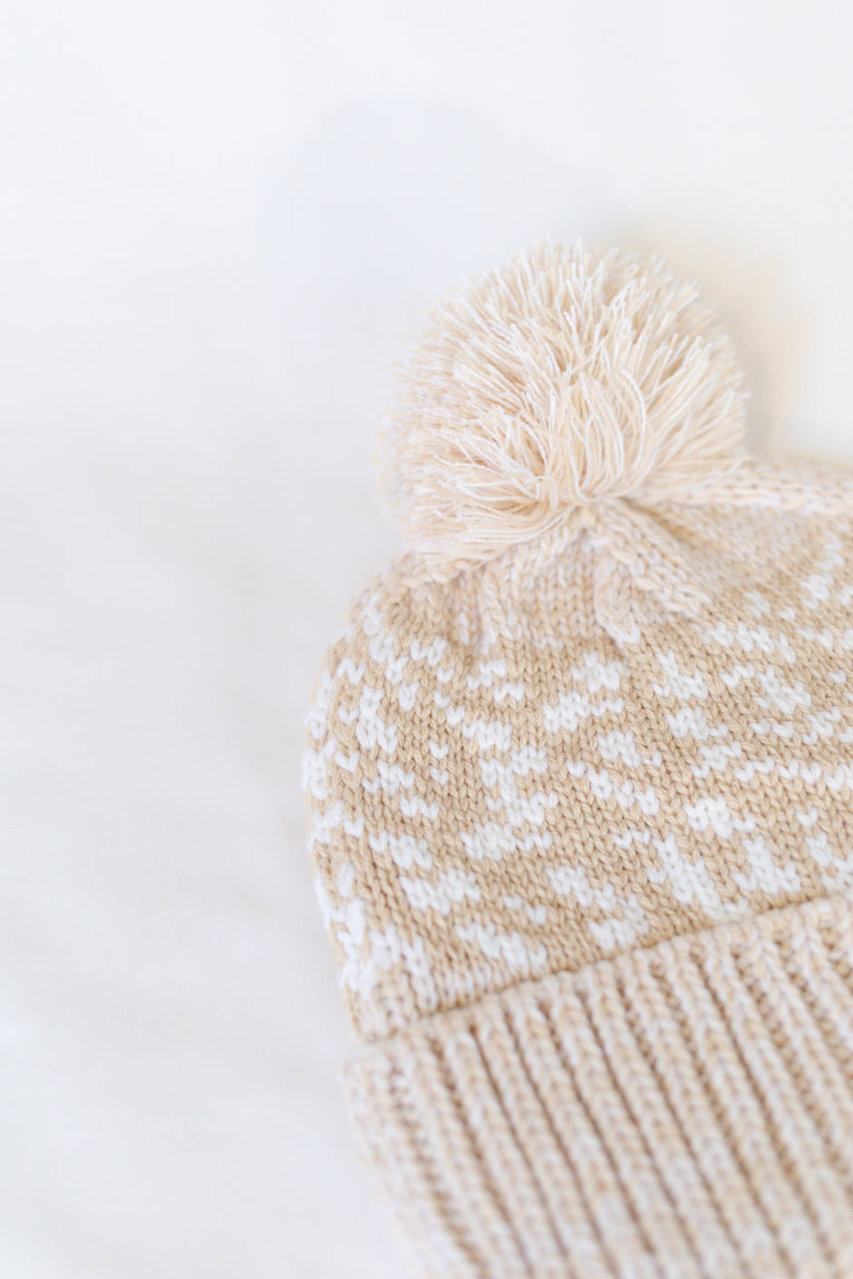 Knit Pom Pom Beanie - Natural