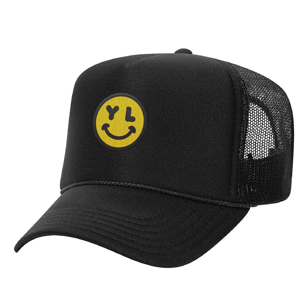 Logo Trucker – Pucker Punch Skin & Essentials